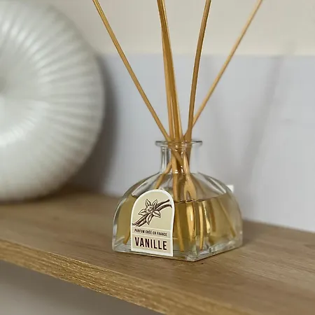 Art R Apartment